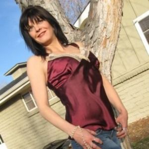 Meet your Posher, Ramona